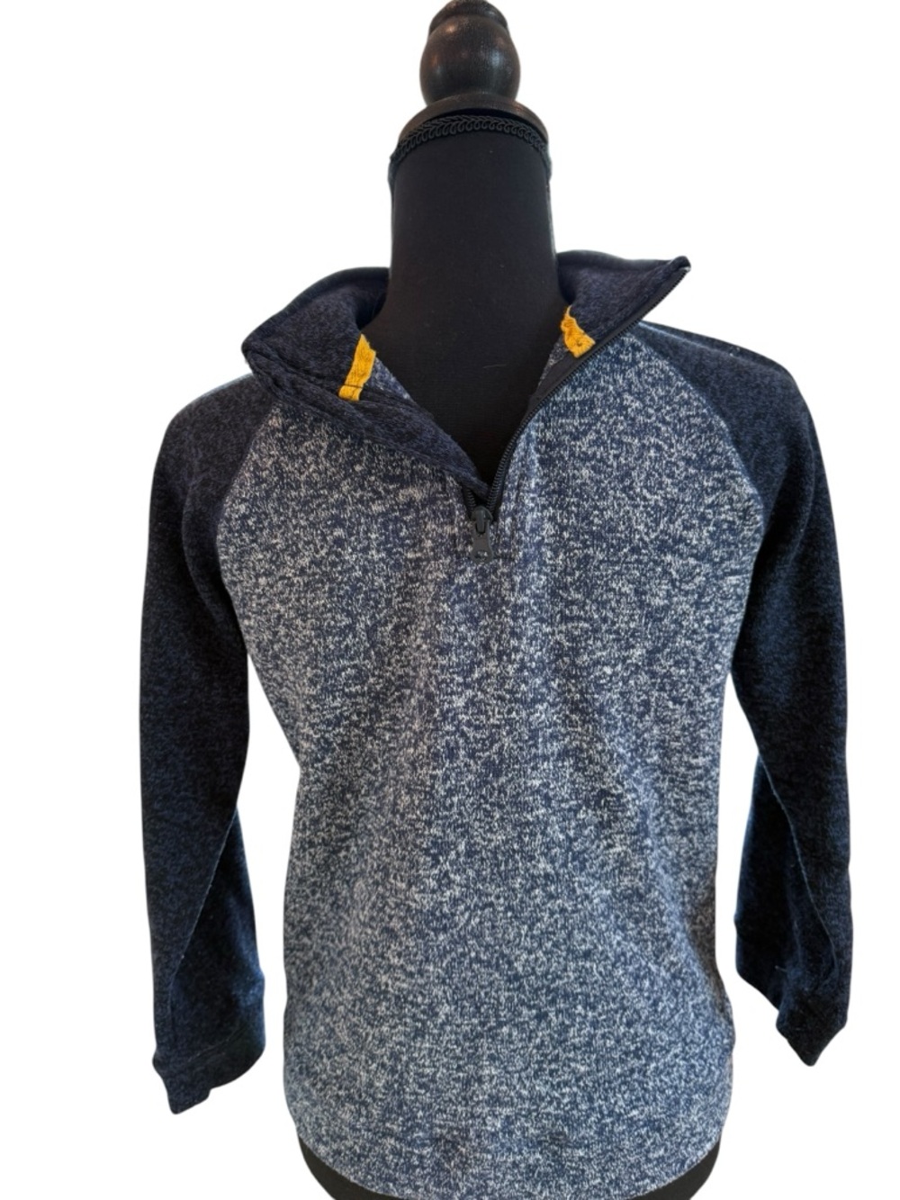 Old Navy Boys Mock-Neck Quarter-Zip Pullover - Size L (10-12)